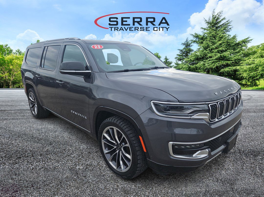 2023 Jeep Wagoneer L Series III photo 3