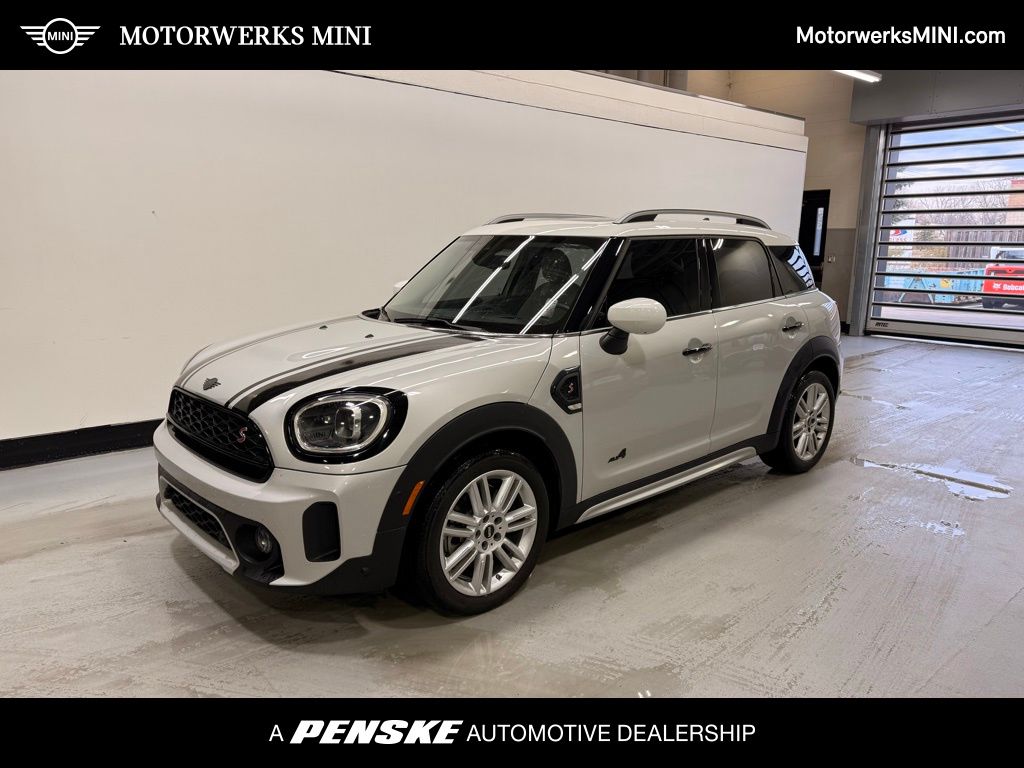 2023 MINI Countryman S's photo