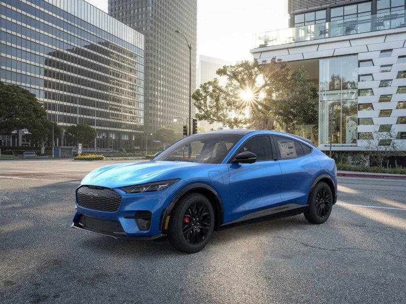 2025 Ford Mustang Mach-E Premium photo 2