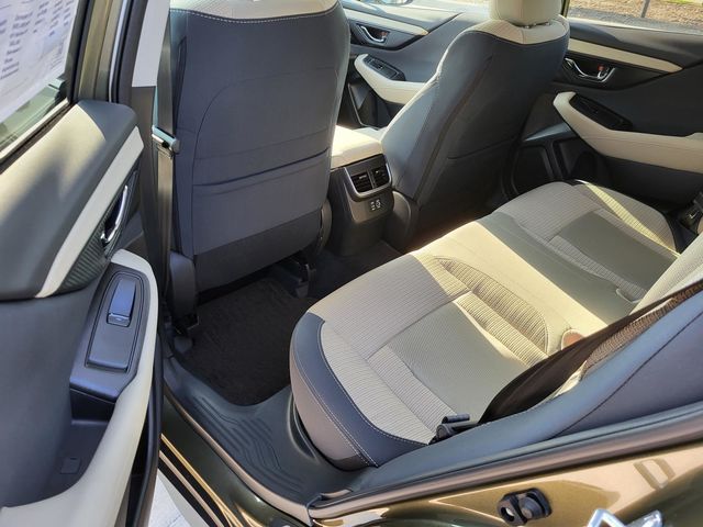 2025 Subaru Outback Premium photo 3