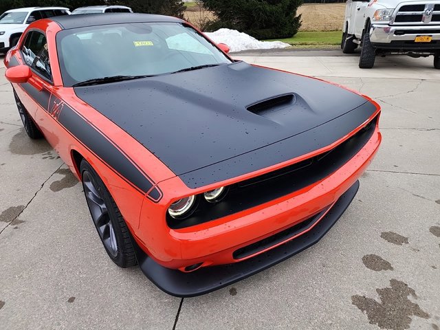 2023 Dodge Challenger R/T photo 15