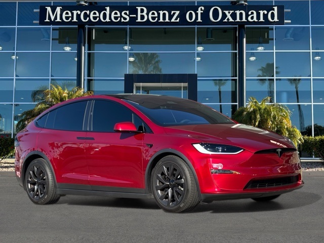 2024 Tesla Model X Long Range's photo