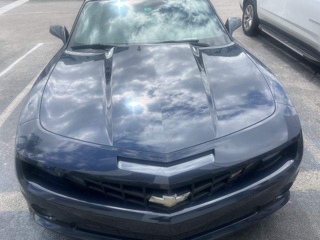 2013 Chevrolet Camaro SS photo 2