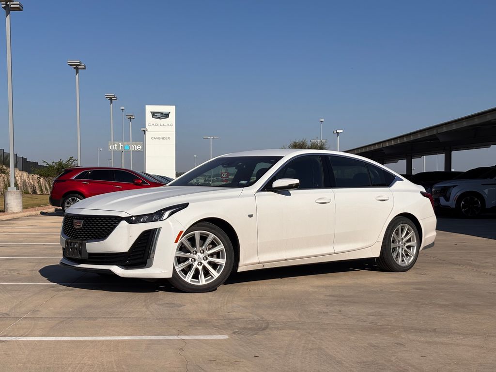 2022 Cadillac CT5 Luxury's photo