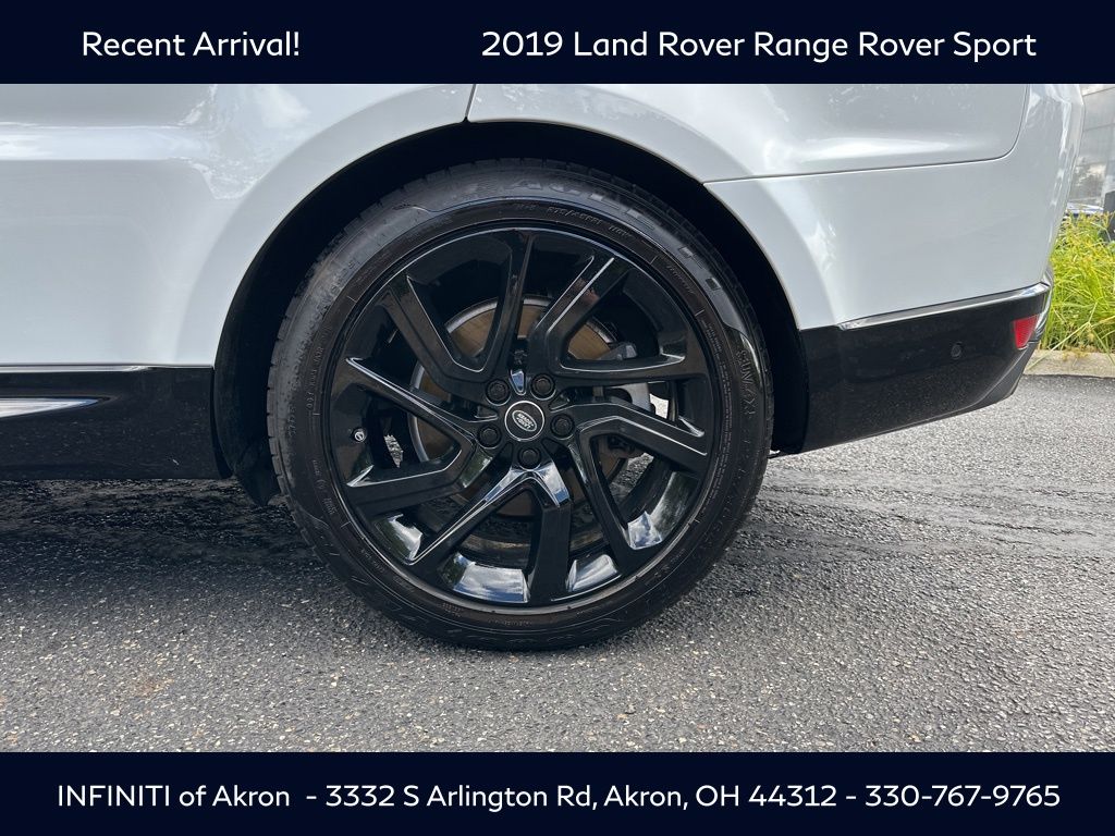 2019 Land Rover Range Rover Sport HSE photo 18
