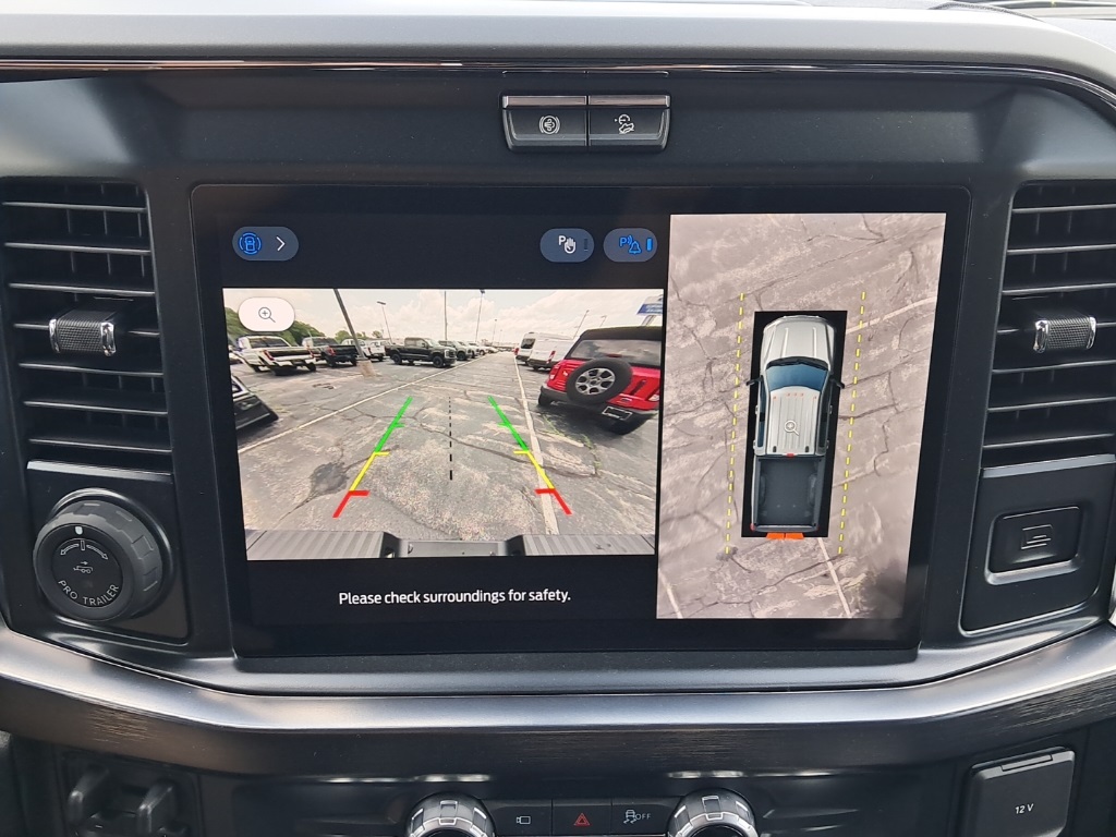 2025 Ford F-350 Lariat photo 17