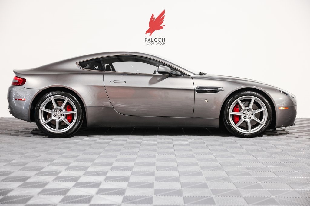 2008 Aston Martin V8 Vantage Base's photo