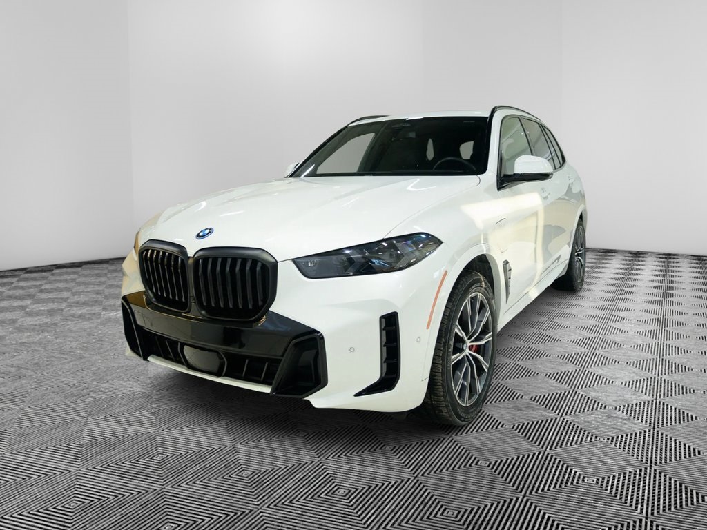 2025 BMW X5 50e's photo