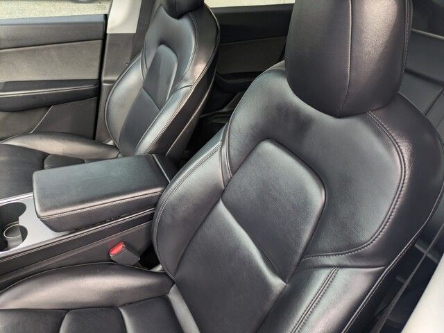 2021 Tesla Model Y Long Range photo 11