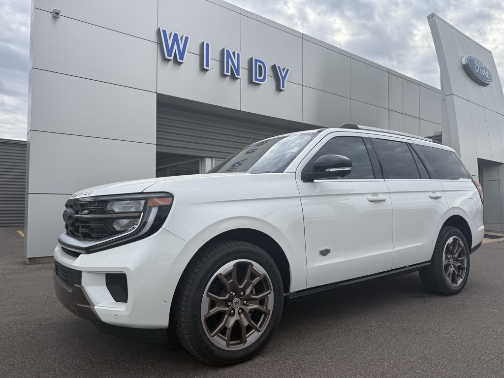 2025 Ford Expedition King Ranch's photo