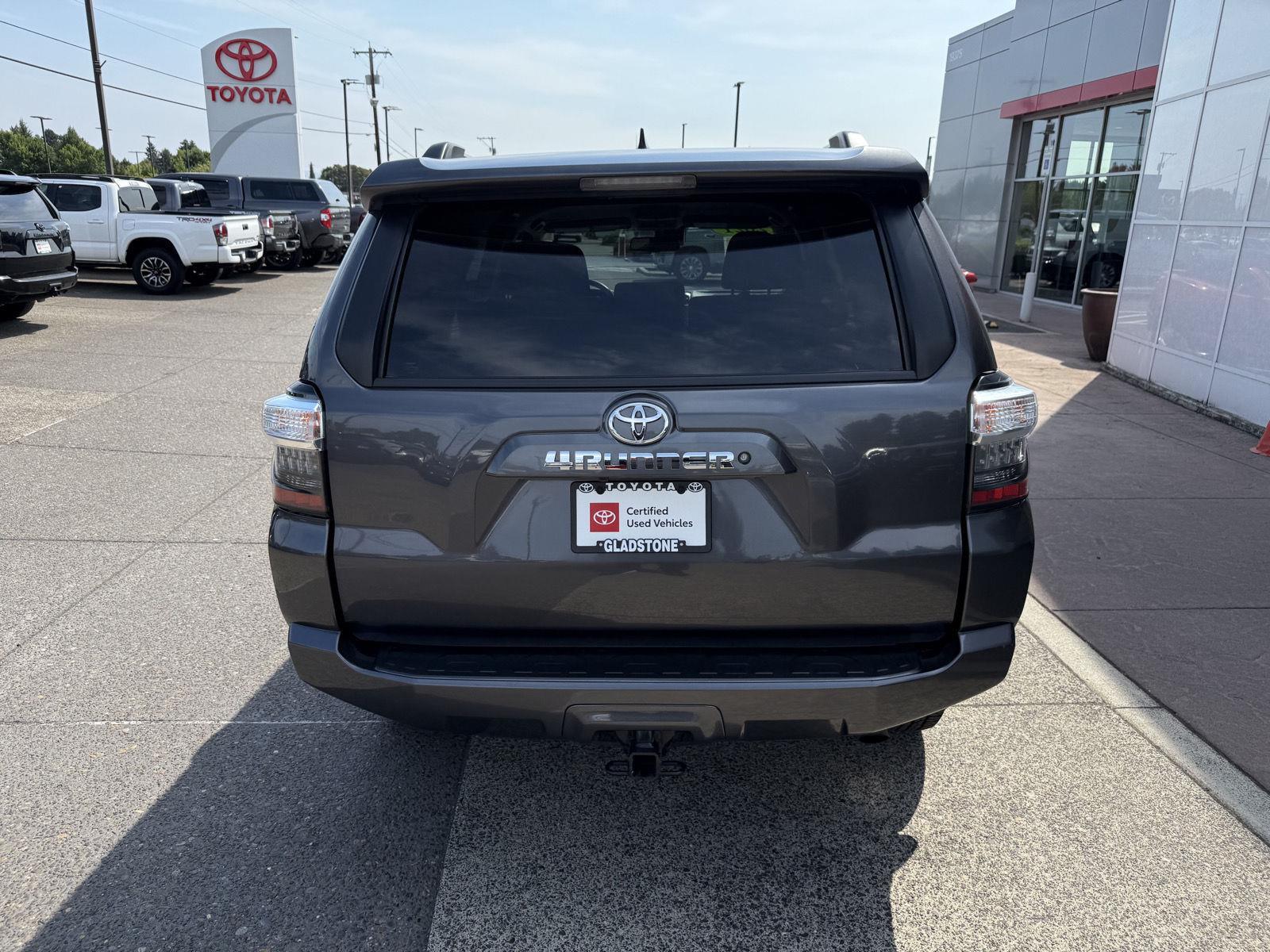 2021 Toyota 4Runner SR5 photo 5