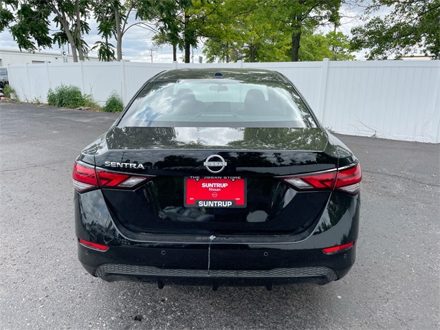 2025 Nissan Sentra SV photo 11