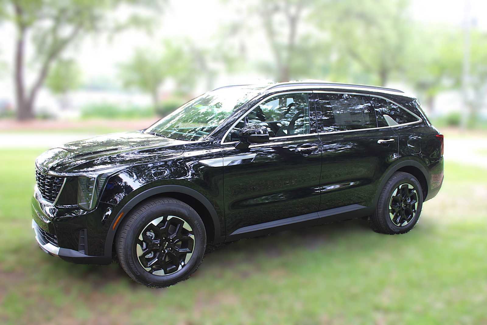 2025 Kia Sorento S photo 13
