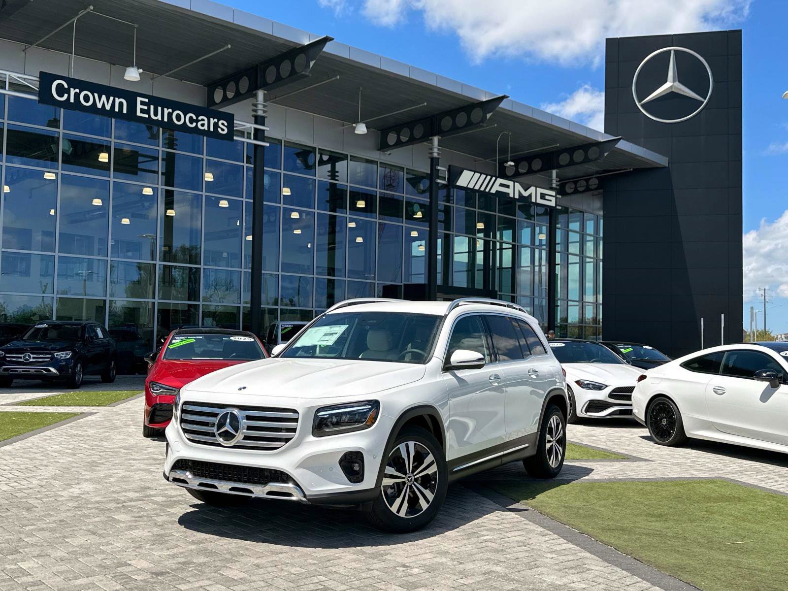 2025 Mercedes-Benz GLB Base