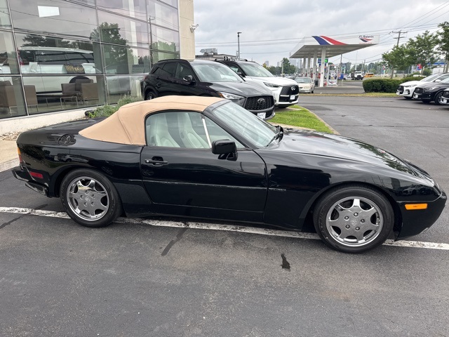 1990 Porsche 944 photo 2
