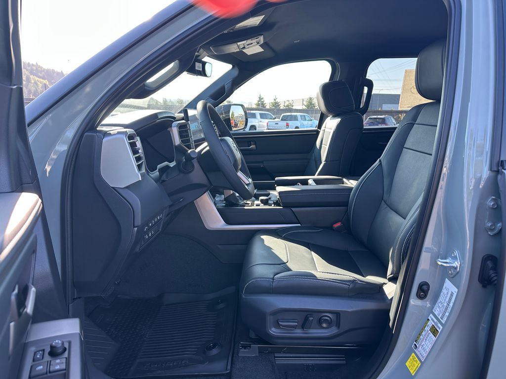 2026 Toyota Tundra Limited CrewMax photo 12
