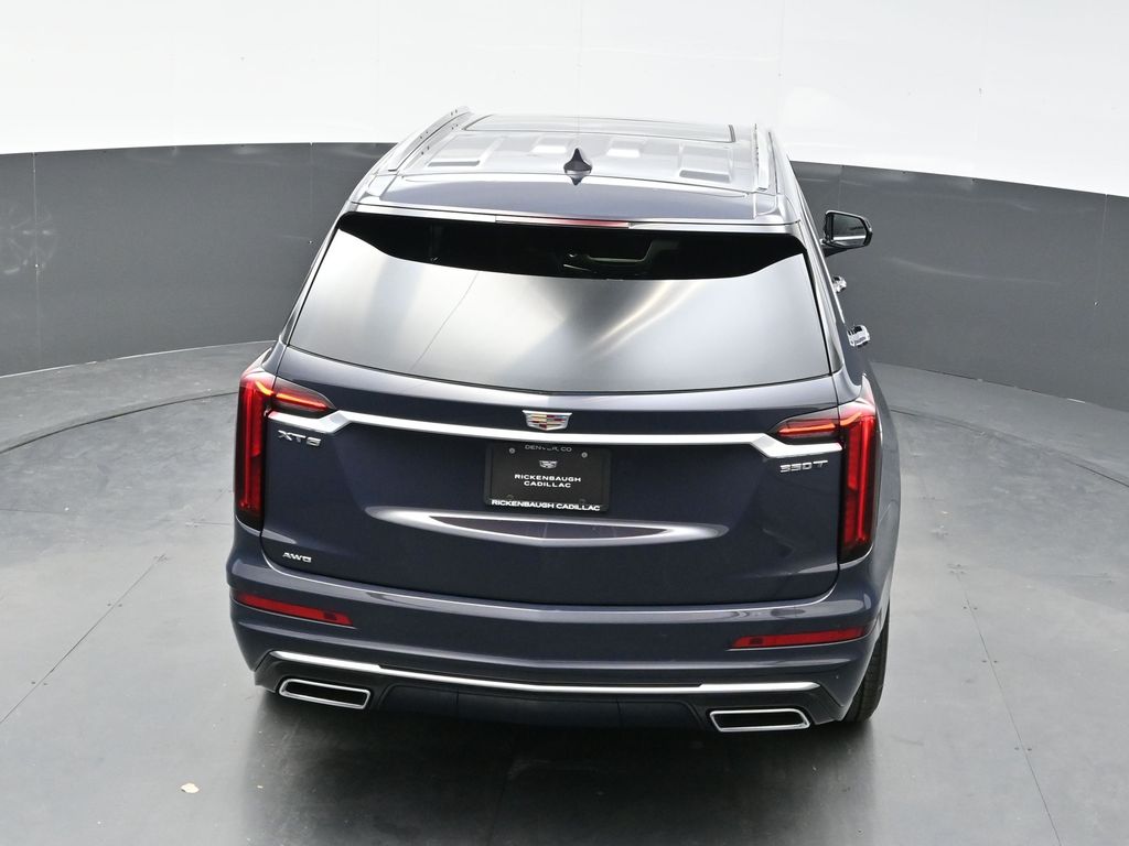 2025 Cadillac XT6 Luxury photo 25