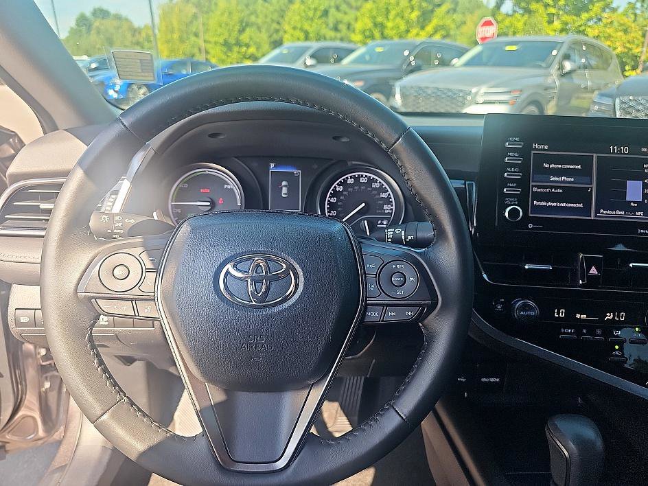 2023 Toyota Camry SE photo 16