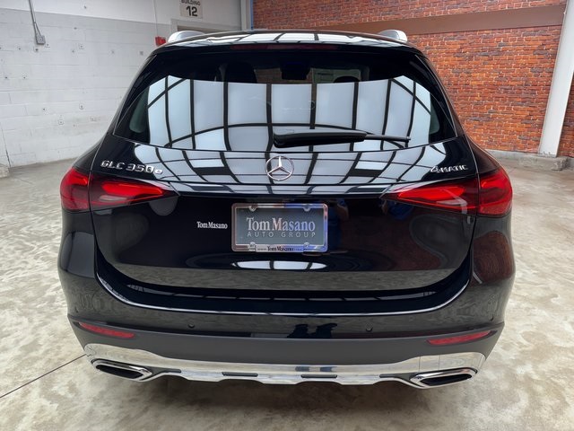 2025 Mercedes Benz GLC 350e 4MATIC photo 4