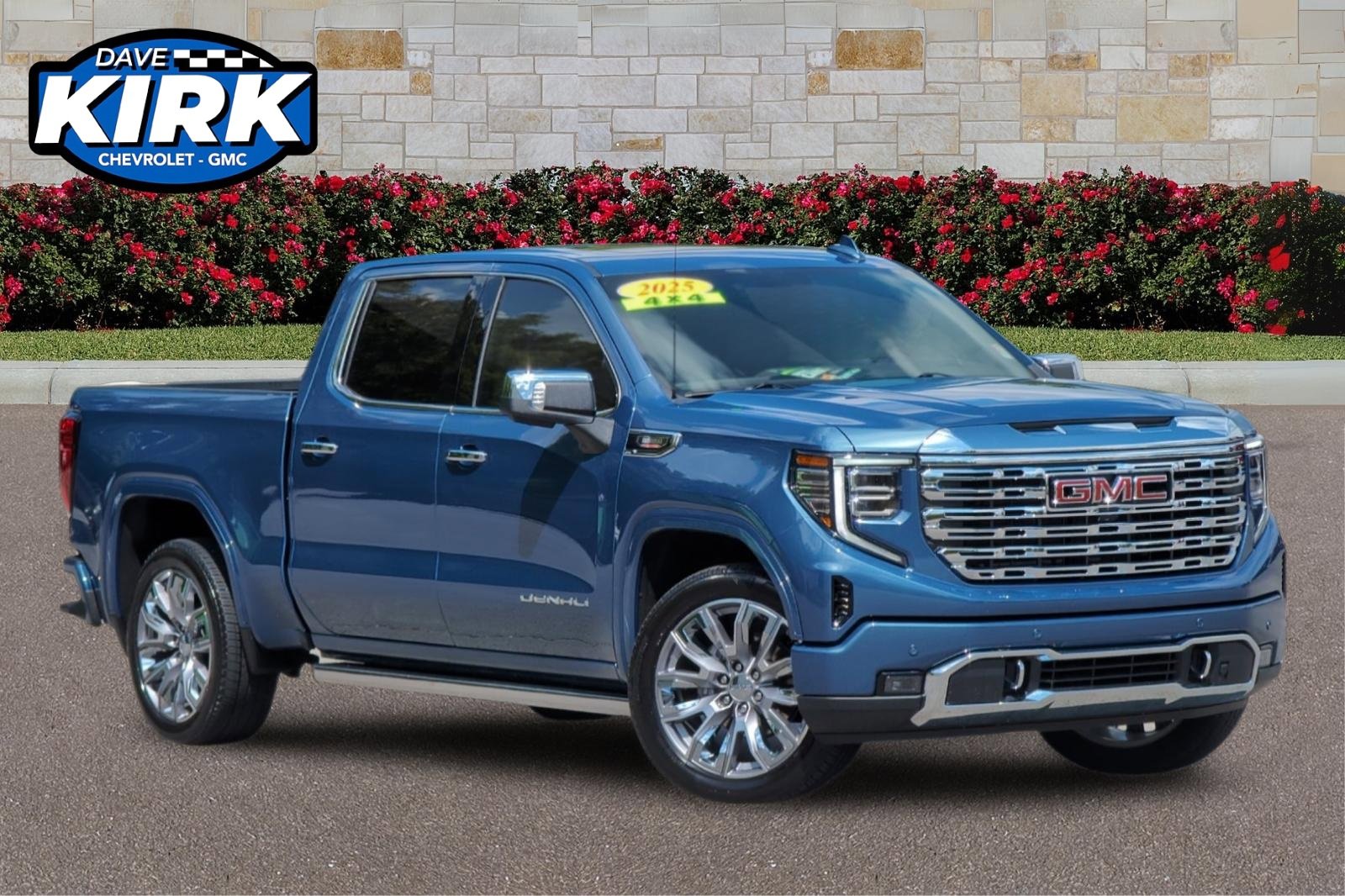 2025 GMC Sierra 1500 Denali's photo