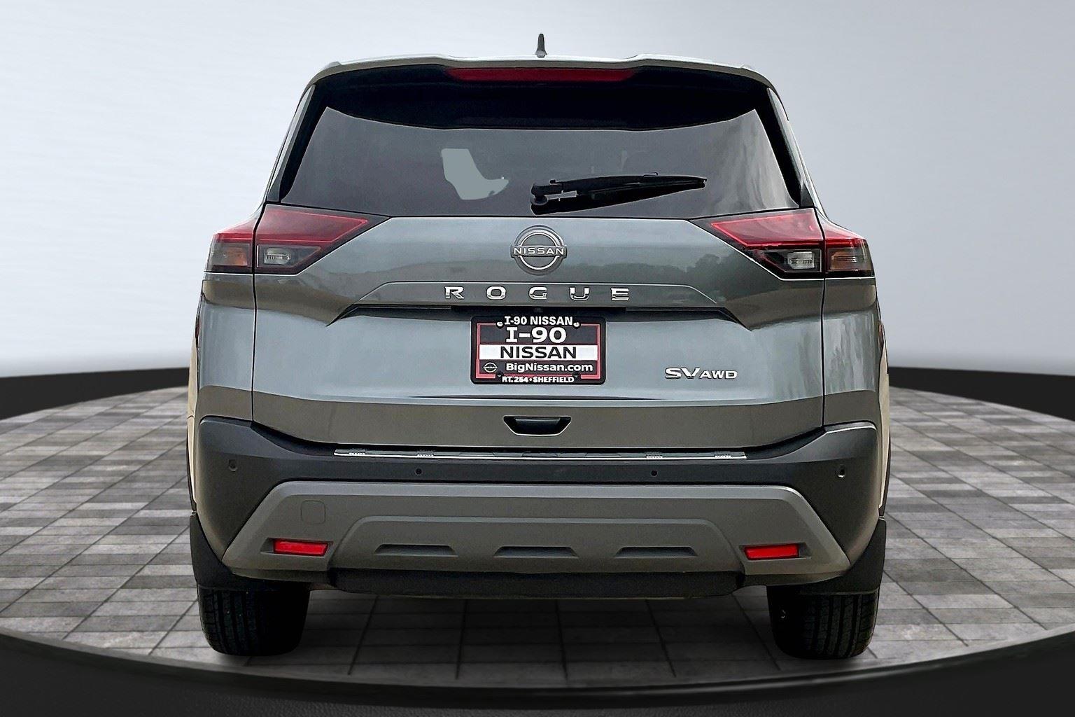2023 Nissan Rogue SV photo 4
