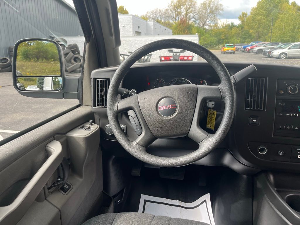 2023 Gmc Savana 2500 Cargo photo 13