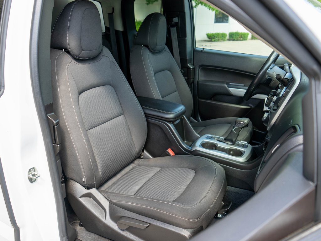 2022 Chevrolet Colorado LT photo 9