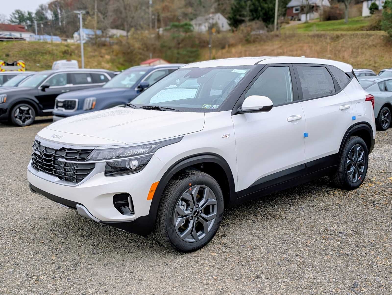 2026 Kia Seltos LX's photo