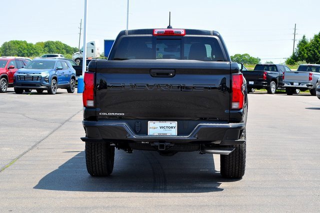 2025 Chevrolet Colorado Z71 photo 4