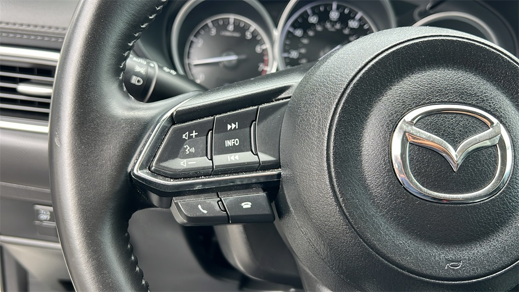 2019 Mazda CX-5 Touring photo 17