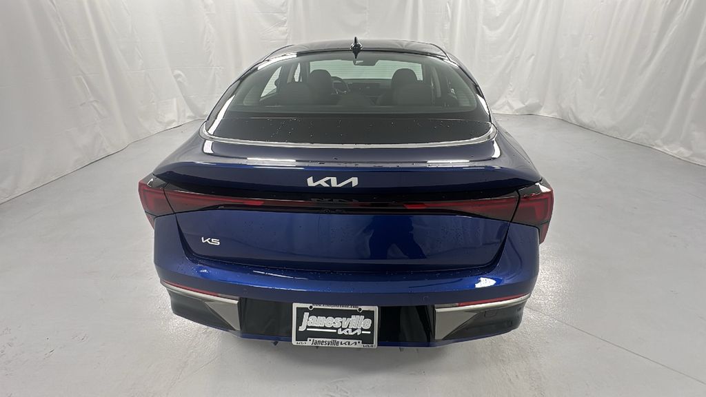 2026 Kia K5 EX photo 4