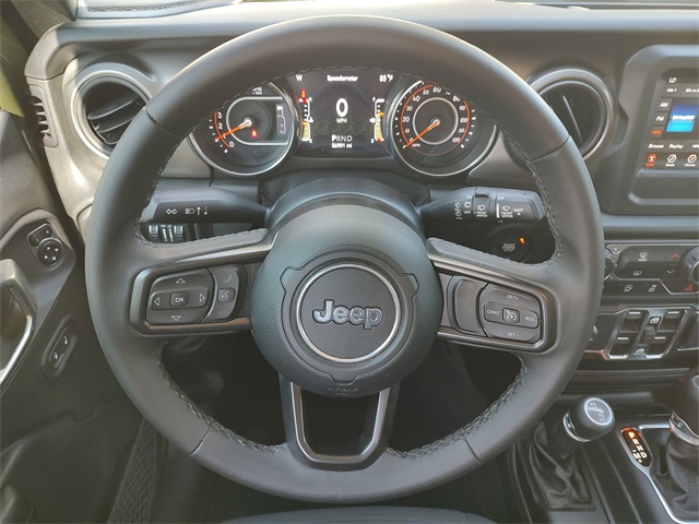 2021 Jeep Wrangler Unlimited Willys photo 11