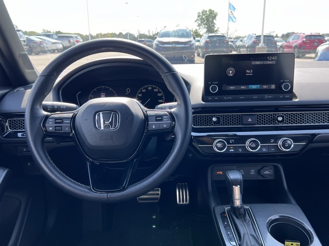 2025 Honda Civic Sport photo 4