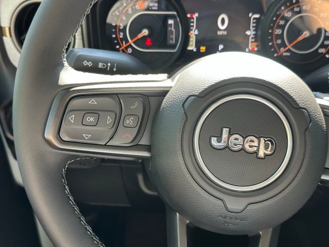 2025 Jeep Wrangler Sport S photo 20