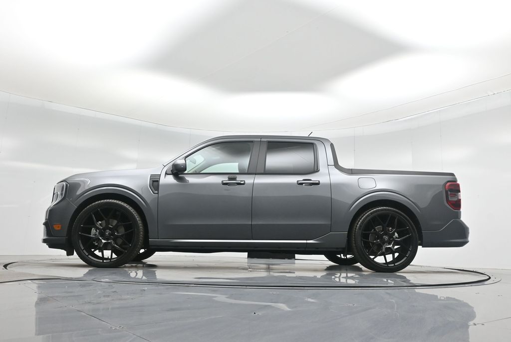 2025 Ford Maverick photo 5
