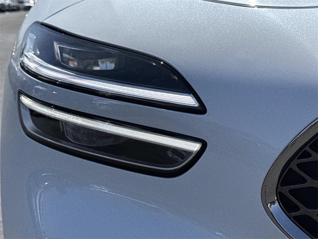 2026 Genesis G70 2.5T Prestige photo 24
