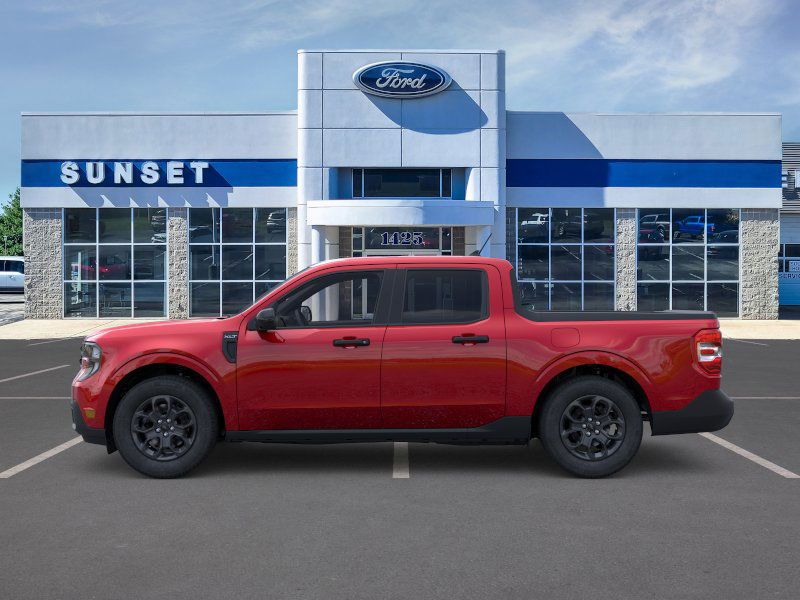 2025 Ford Maverick XLT photo 3