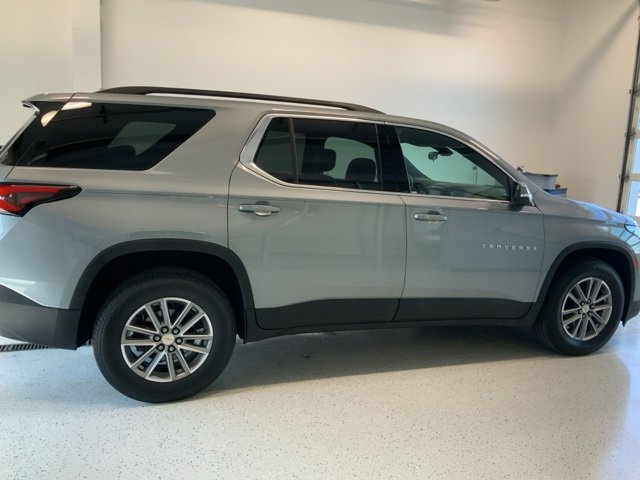 2023 Chevrolet Traverse Leather photo 8