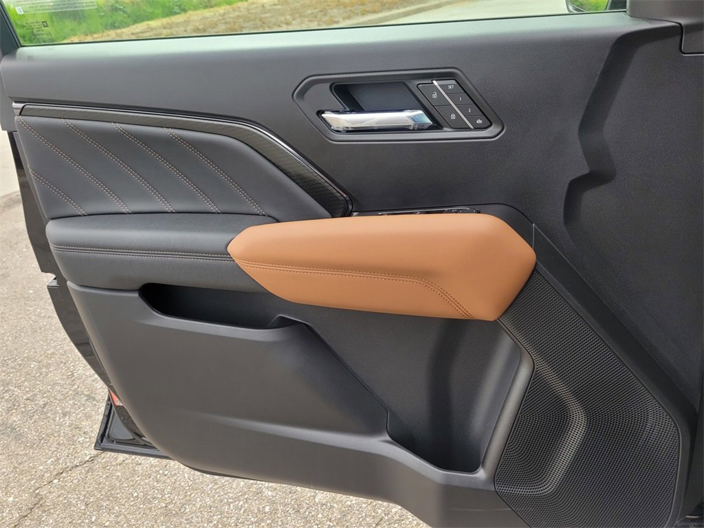 2025 Gmc Canyon AT4 photo 25