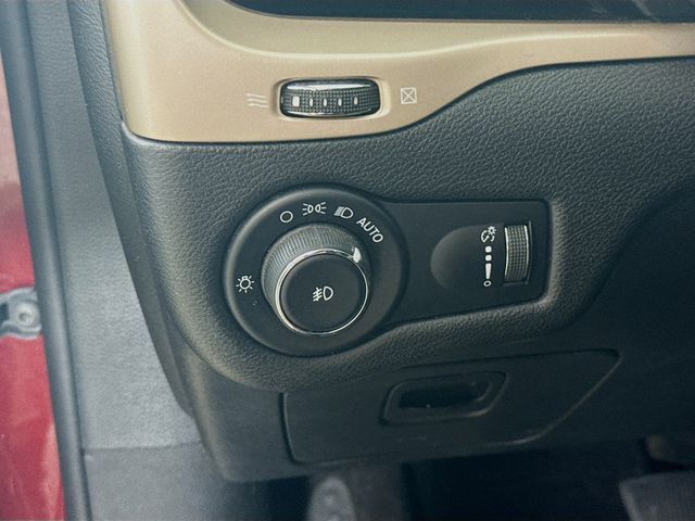 2018 Jeep Cherokee Latitude photo 7
