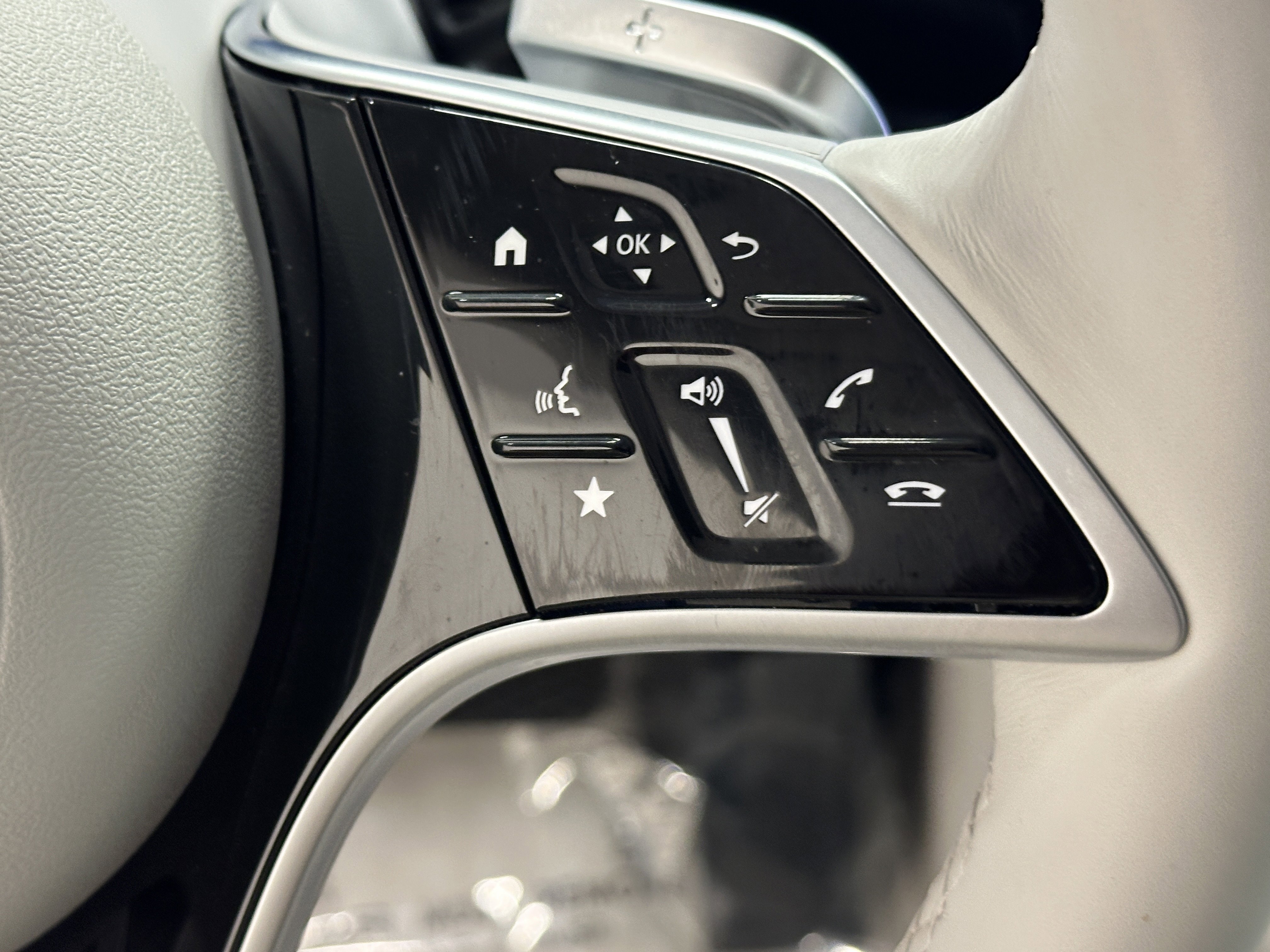 2023 Mercedes Benz EQS SUV 580 4MATIC photo 19