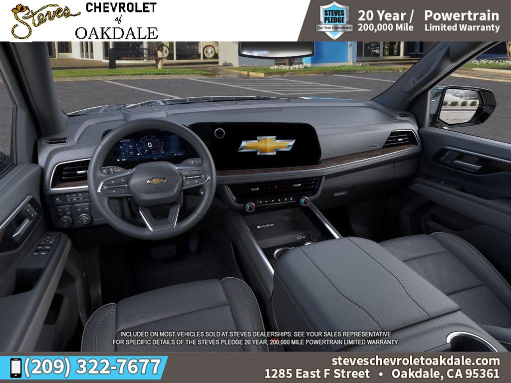 2025 Chevrolet Suburban Premier photo 11