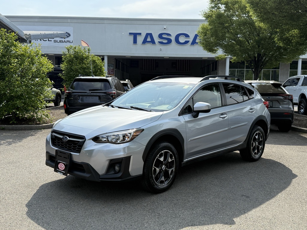 Used 2018 Ice Silver Metallic Subaru 2.0i Premium image 1