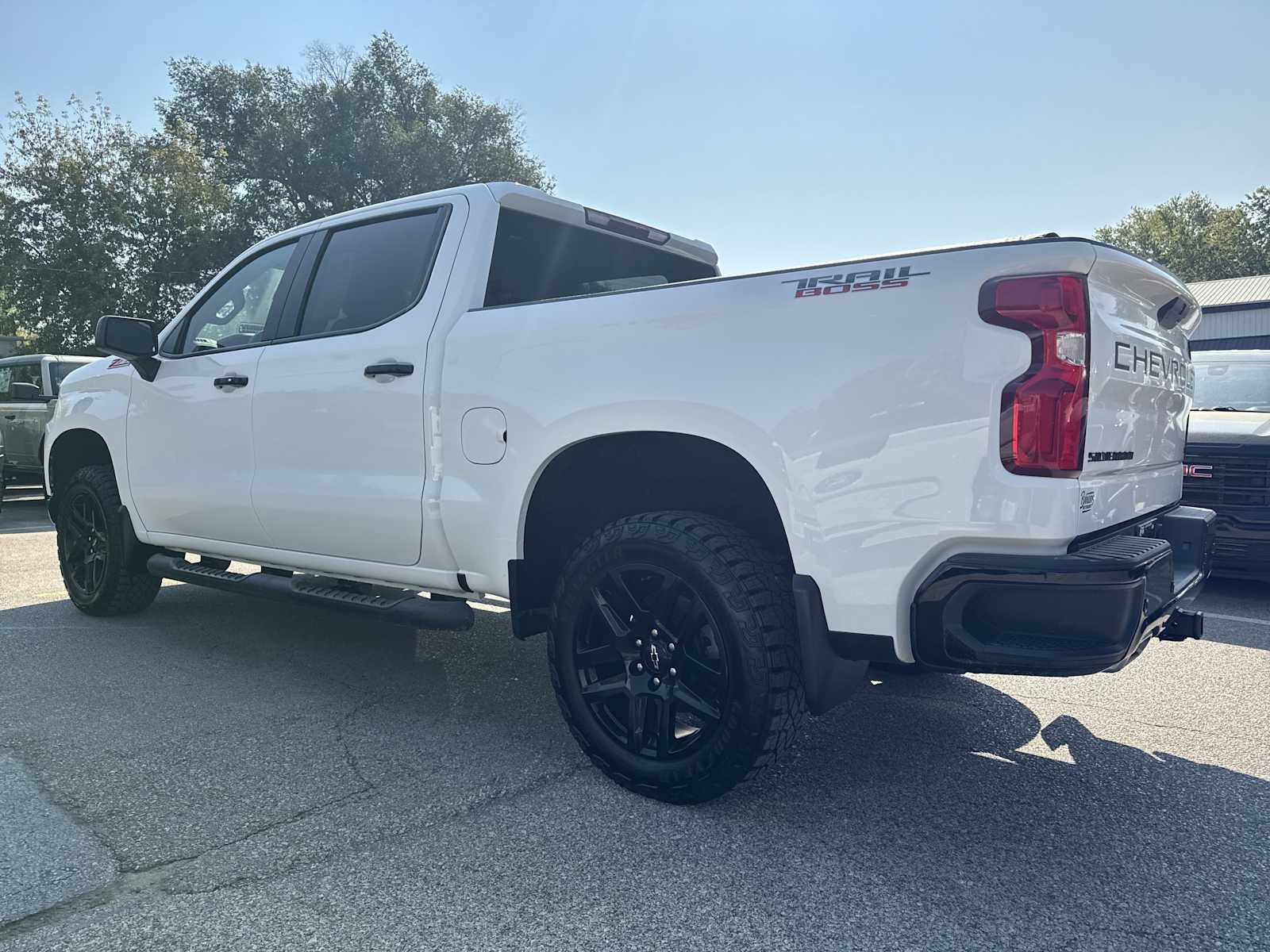 2022 Chevrolet Silverado 1500 LT Trail Boss photo 7