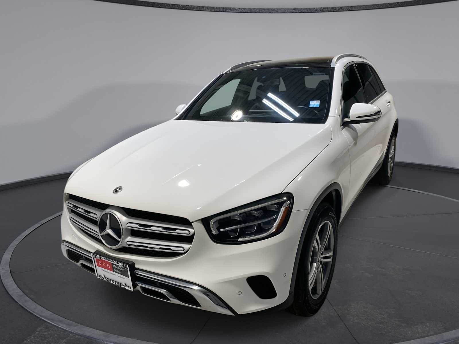 2021 Mercedes-Benz GLC GLC300's photo