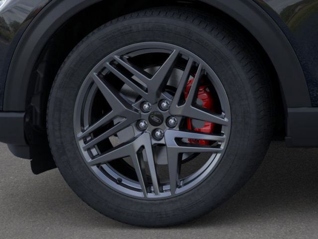 2025 Ford Explorer ST-Line photo 14