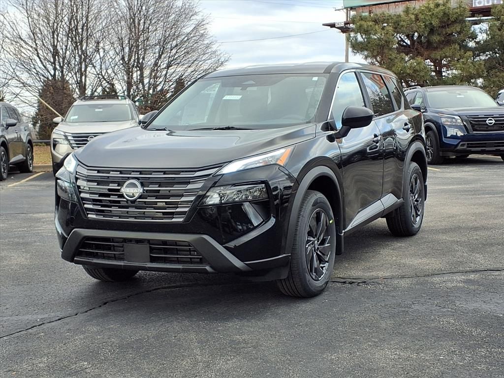 2026 Nissan Rogue SV's photo