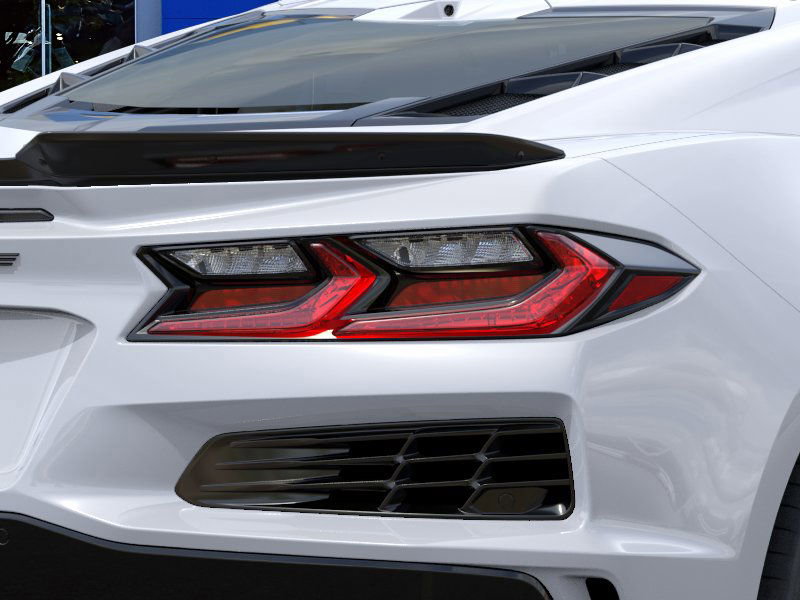 2025 Chevrolet Corvette E-Ray 2LZ photo 11