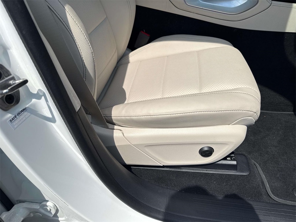 2024 Mercedes Benz GLE 450 4MATIC photo 11