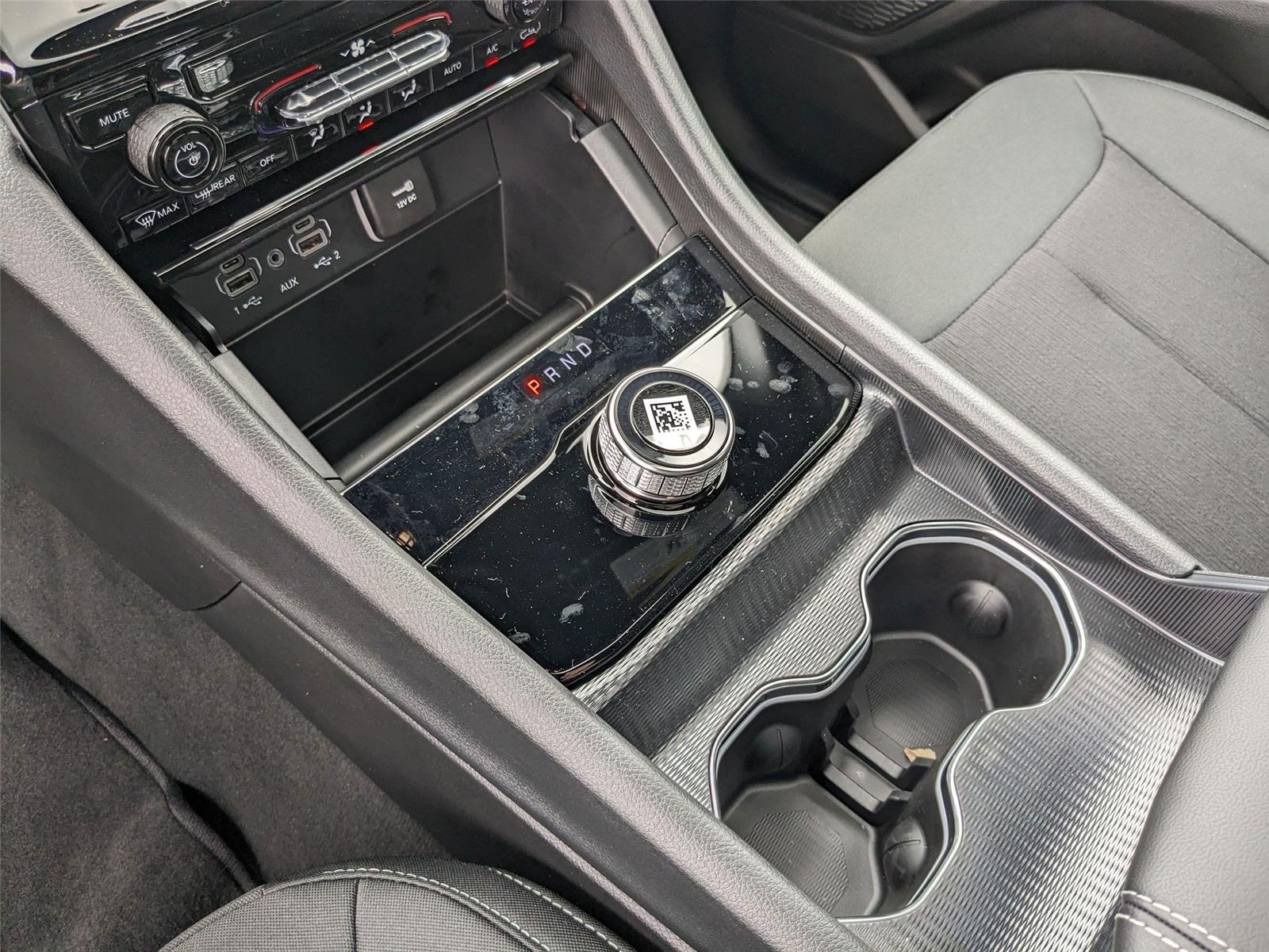 2025 Jeep Grand Cherokee Laredo X photo 10